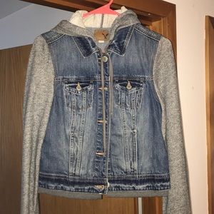 American Eagle, Jean jacket